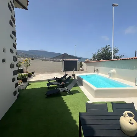 Casa Cucos Vila *